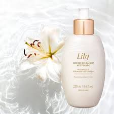 Lily Creme de Banho Acetinado Hidratante Corporal O Boticário 250ml