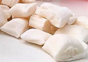 Bala de coco Praia Grande 100g